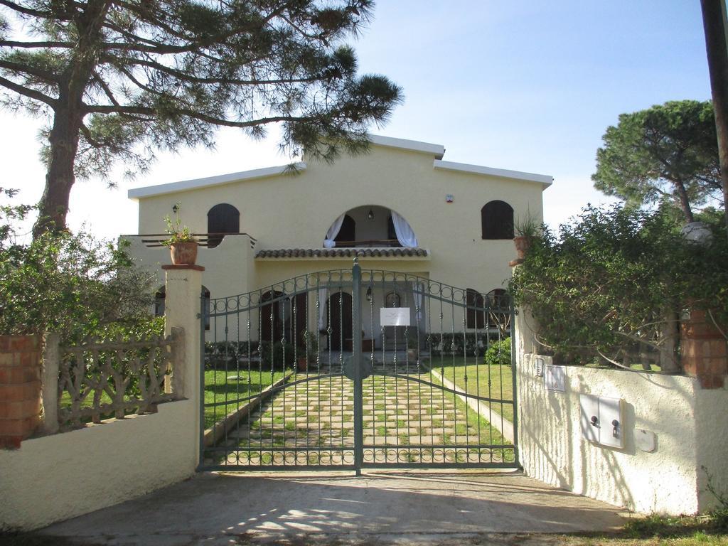 Villa Margherita Suite & Charme Pula Luaran gambar