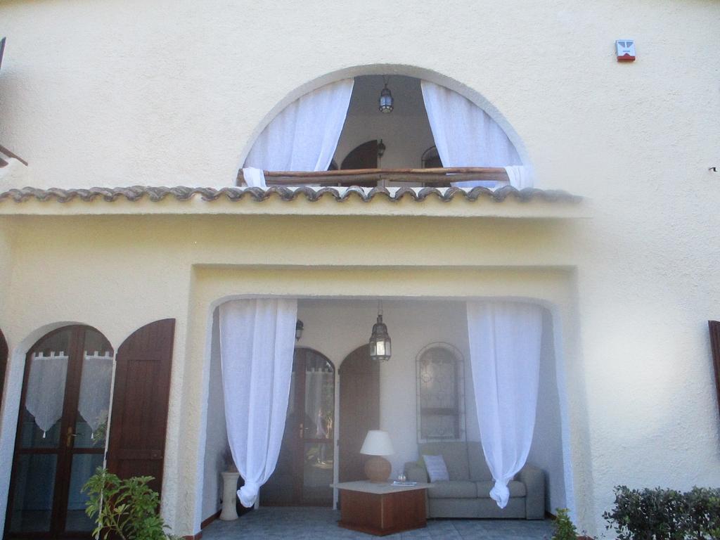 Villa Margherita Suite & Charme Pula Luaran gambar